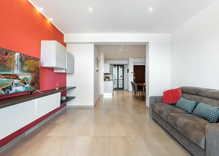 Guesthost - Lovely Sea View - Swimming Pool *